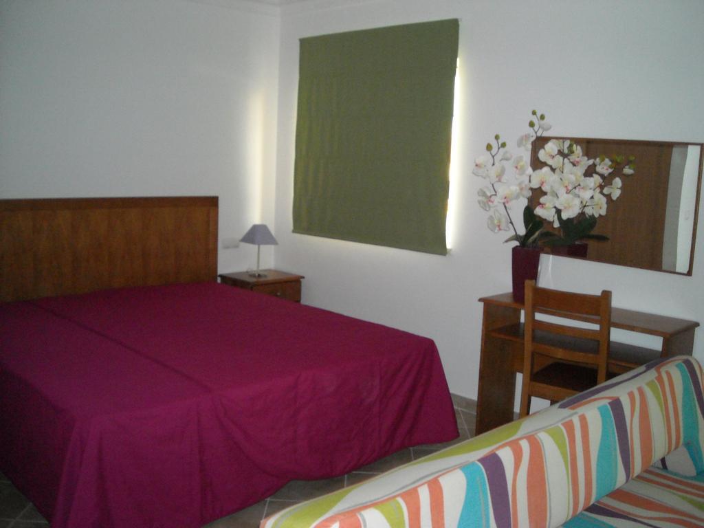 Smy Santa Eulalia Algarve Aparthotel Албуфейра Стая снимка