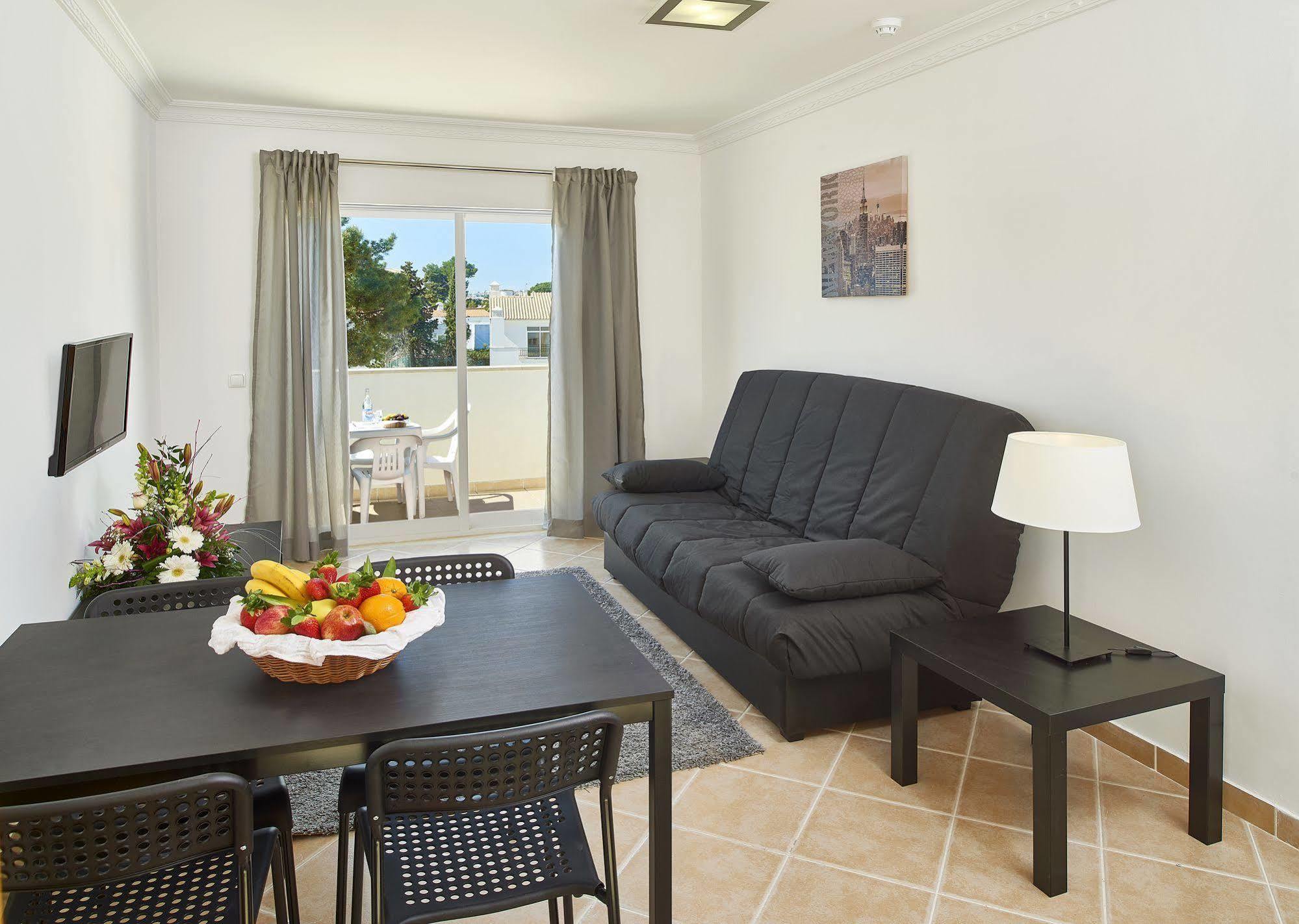 Smy Santa Eulalia Algarve Aparthotel Албуфейра Екстериор снимка